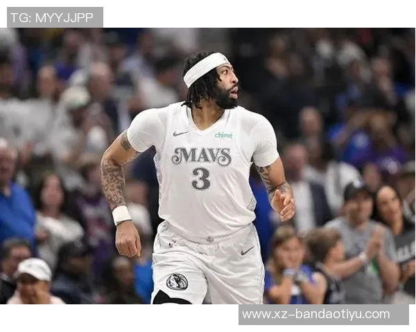 浓眉半场表现低迷仅得6分2板1助正负值全队最低引发关注